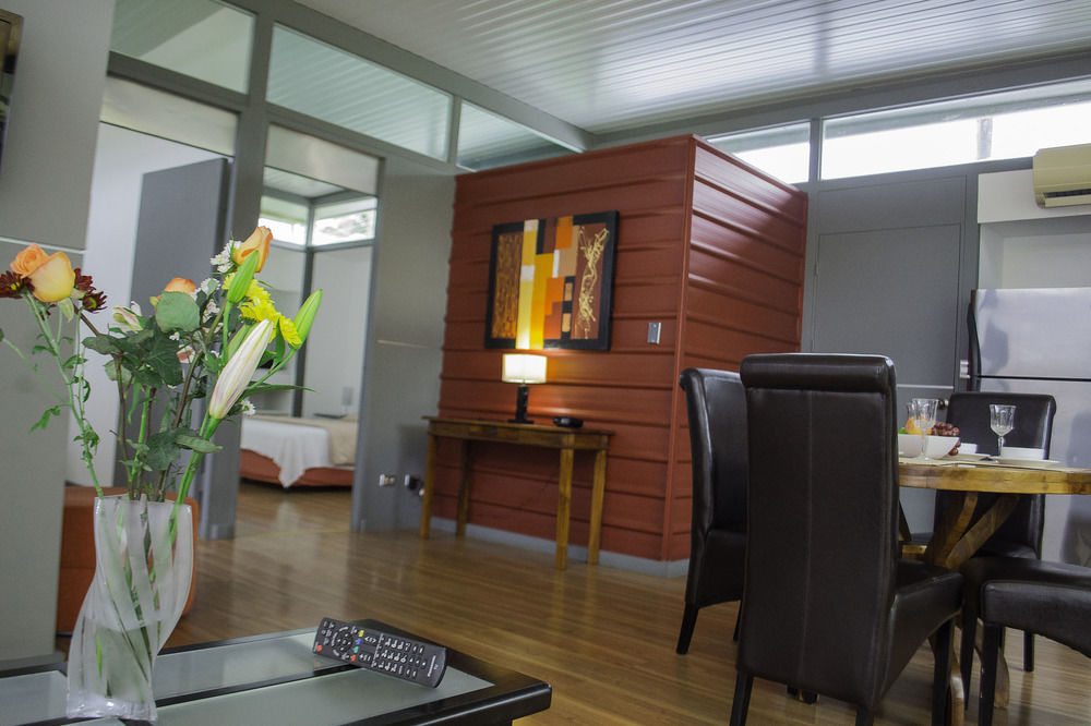 Hermosa Lofts Jaco Luaran gambar
